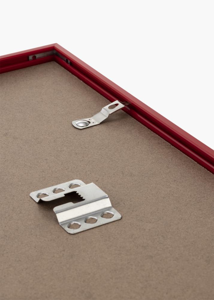 Medium red frame